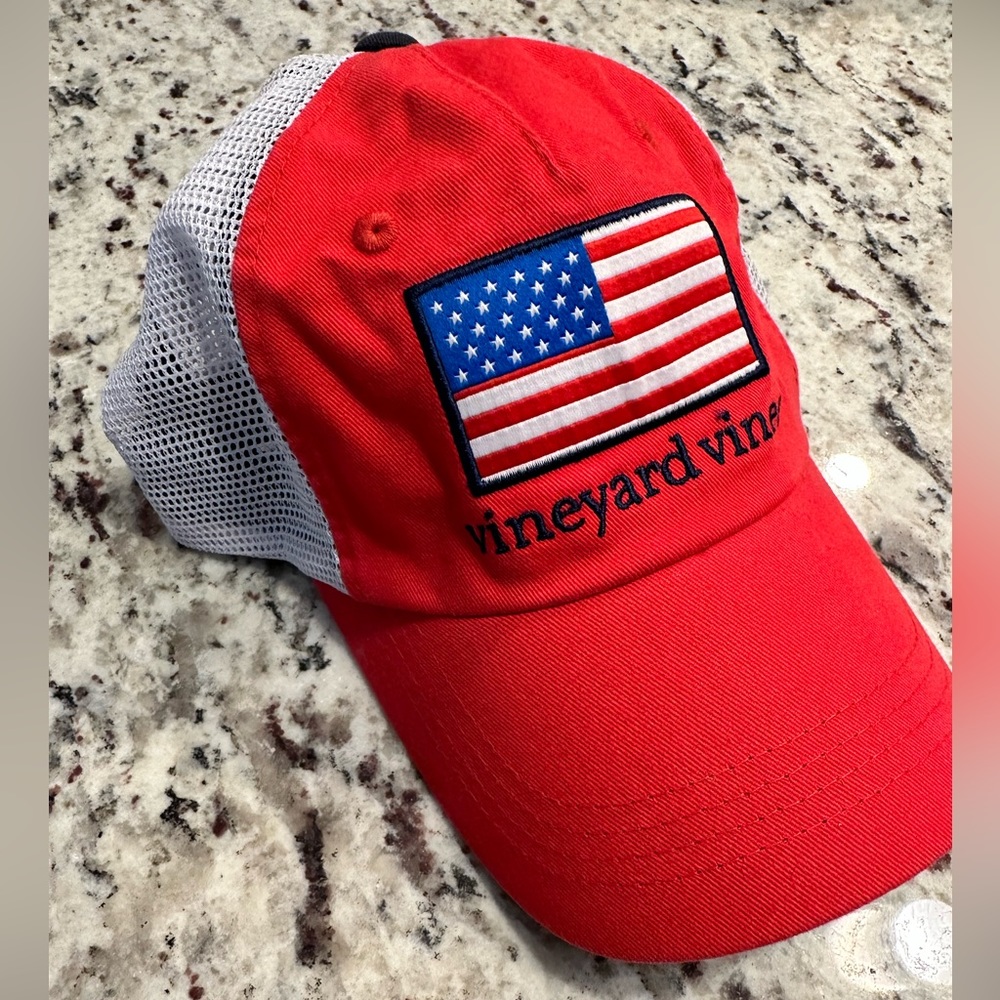 vineyard vines Flag Trucker Hat 🇺🇸